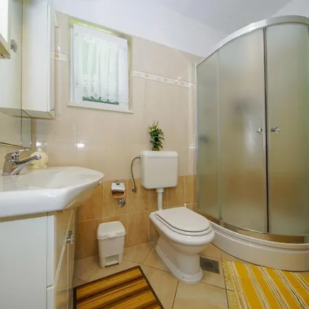 Apartment Cibu With Sea View